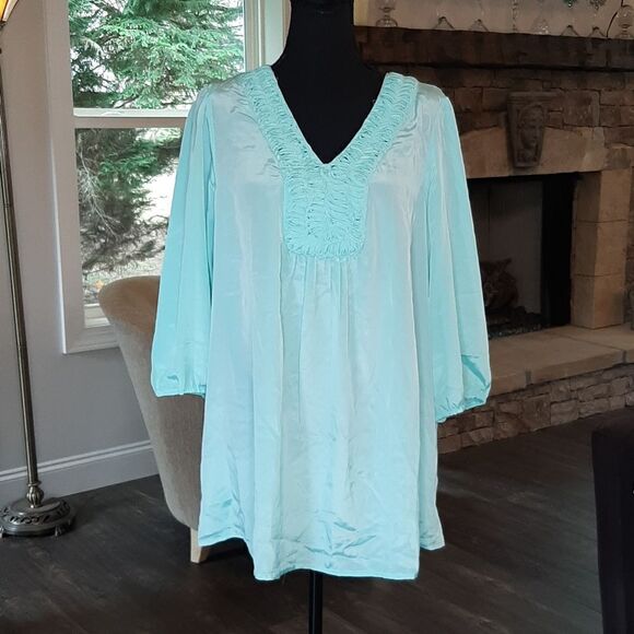 Chelsea Studio Seafoam Green Lightweight Flowy Quarter Sleeve Shirt - Picture 1 of 9